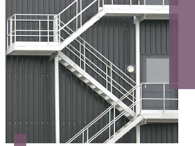 Изготовление и монтаж пожарных лестниц в Дубне быстро и надежно