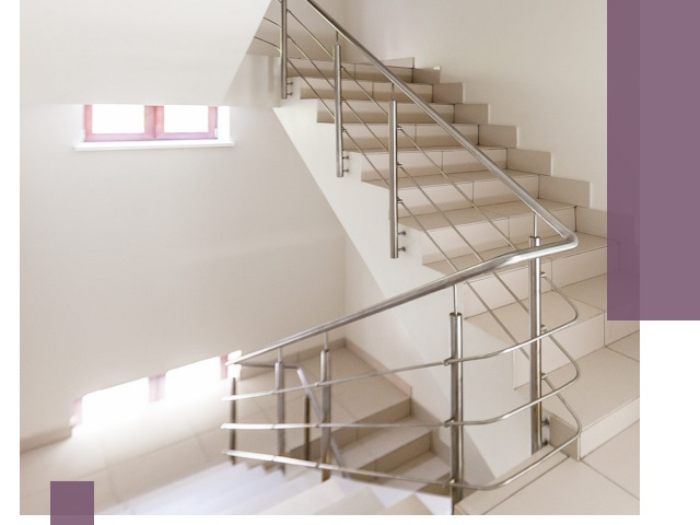 Установка и замена перил в подъезде в Дубне