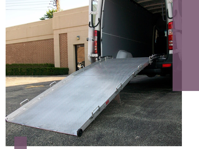 Мобильные пандусы в Дубне — производство, монтаж и аренда