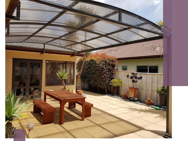 Навесы во двор под ключ в Дубне — изготовление и монтаж