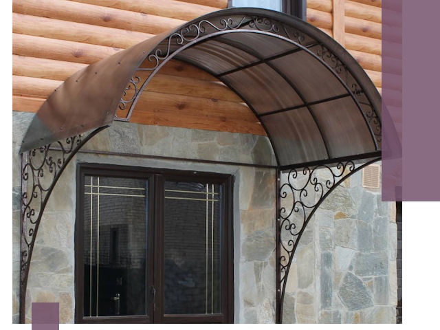 Арочные козырьки под ключ в Дубне: изготовление и монтаж